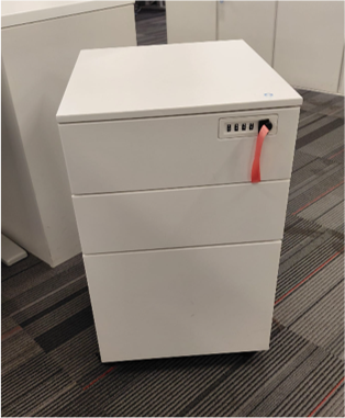 ZSS26016-Item 011-Mobile Pedestal