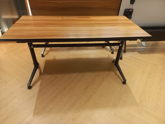 005-ZSS25037 -Foldable Table in 1500mmL x750mmD x740mmH