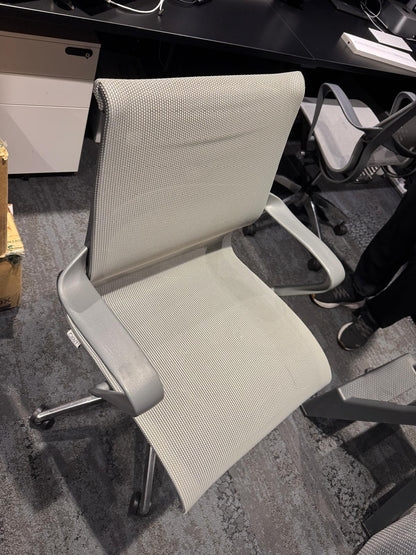ZSS26008-Comfort/Clout Office Chair