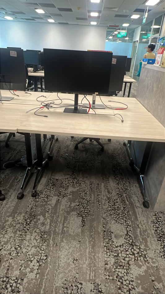 ZSS26014-Item #001-Folding Table