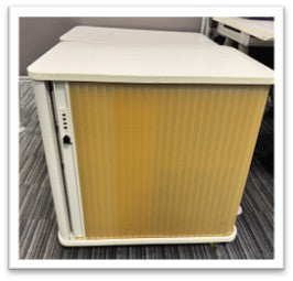 ZSS25016 - Mobile pedestal with tambour door