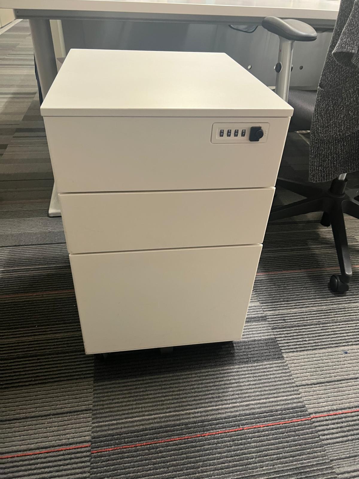 ZSS26015-Item 014-W480 Metal Pedestal w/ number lock