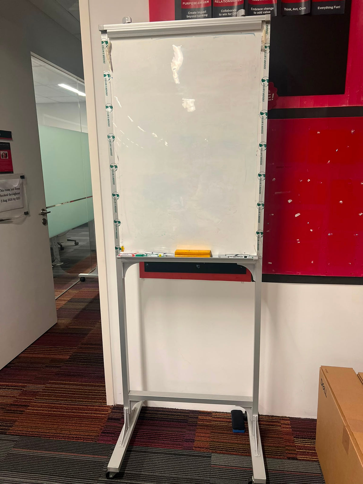 ZSS26016-Item 029-W600 Mobile White Board